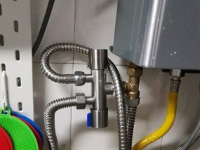 洗碗机无法加热水问题的解决方法（如何修复无法加热水的洗碗机故障）
