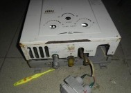 夏普热水器报e4故障维修方法？