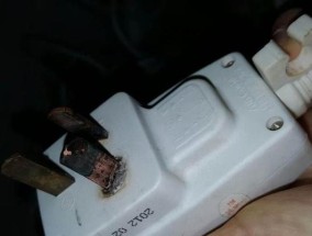 热水器接地插头跳闸的解决办法（如何避免热水器接地插头跳闸问题）