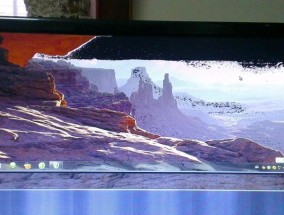 液晶显示器闪屏问题解析（探索闪屏原因）
