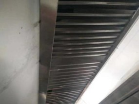 常熟餐厅油烟机清洗方法是什么？如何有效去除油污？