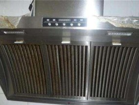 如何处理油烟机噪音问题（解决油烟机噪音大的方法及维修建议）