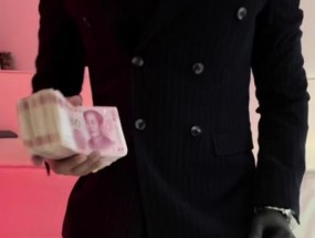 如何拍出有趣的抖音变装视频（分享变装技巧）