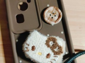 苹果11手机外壳上的纽扣有何作用？如何使用？