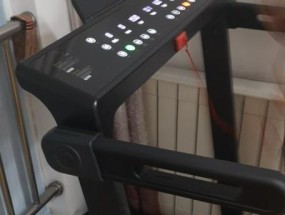 斯诺德跑步机出现白色故障怎么办？如何快速解决？