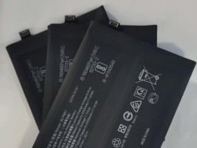 如何查看手机电池的详细信息？