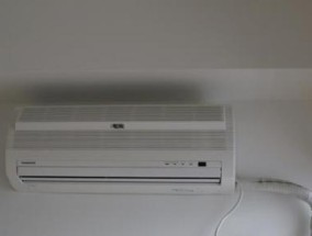 探究空调出水的原因与解决方法（了解空调出水的原因）
