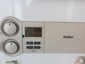 壁挂炉巨响的维修方法（解决壁挂炉巨响问题的有效技巧）