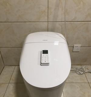智能马桶的自动冲水原因解析（探究智能马桶为何一坐下来就先冲水的原因）  第1张