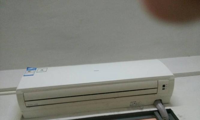 海尔空调室内机无法打开的解决办法（为什么室内机无法打开）  第1张
