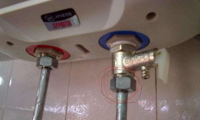 电热水器清洗后不出热水的原因及解决方法（解决电热水器清洗后无热水问题的关键步骤）  第3张