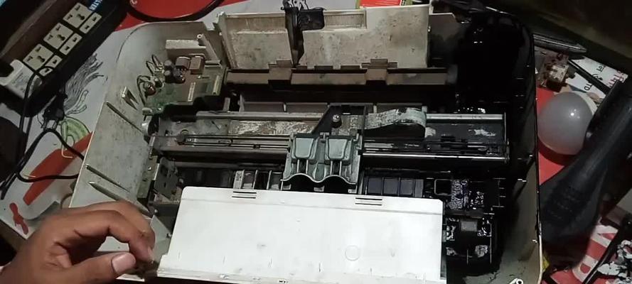 打印机经常卡纸的原因及解决方法（为什么打印机会经常卡纸）  第3张