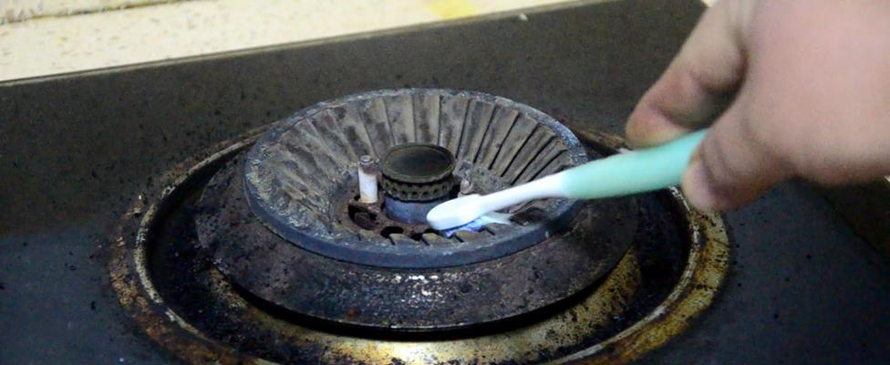 燃气灶点火器无法点火？快速解决方法有哪些？  第3张