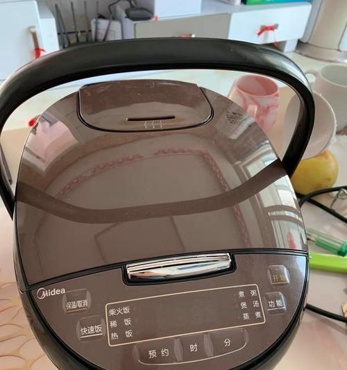 美的智能电饭煲故障维修：e3错误代码解决方法是什么？  第1张