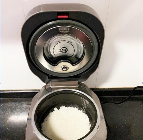 旧电饭煲煮不熟饭是怎么回事？如何解决？  第3张