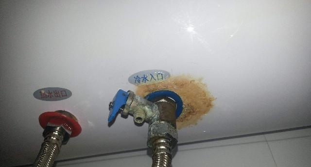 热水器机体漏水是什么原因？如何快速定位问题？  第3张