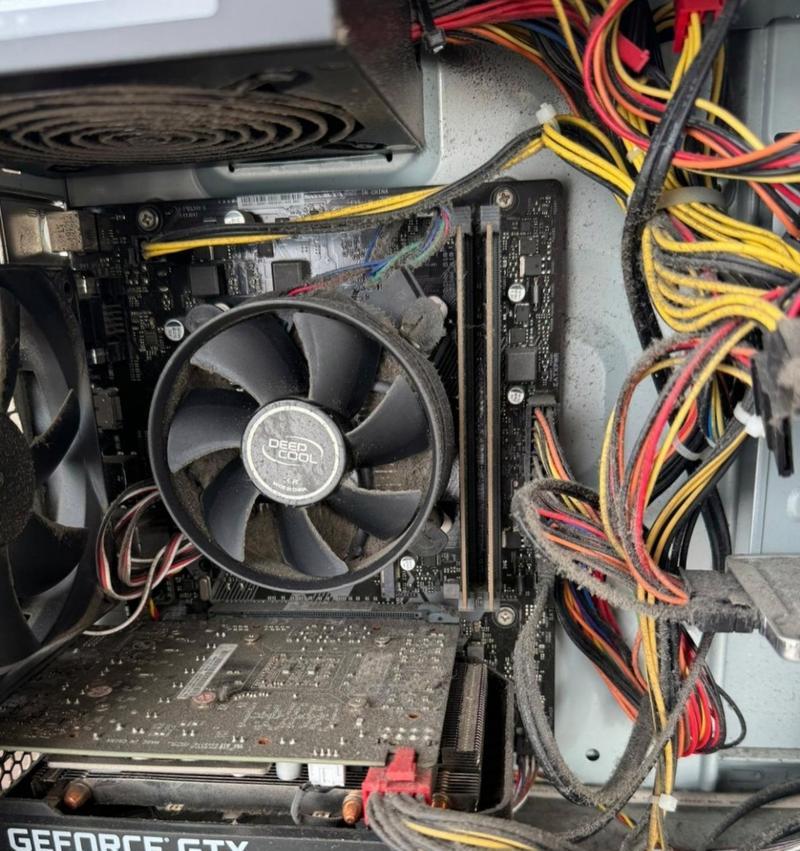 笔记本灰尘清理用什么工具好？  第2张