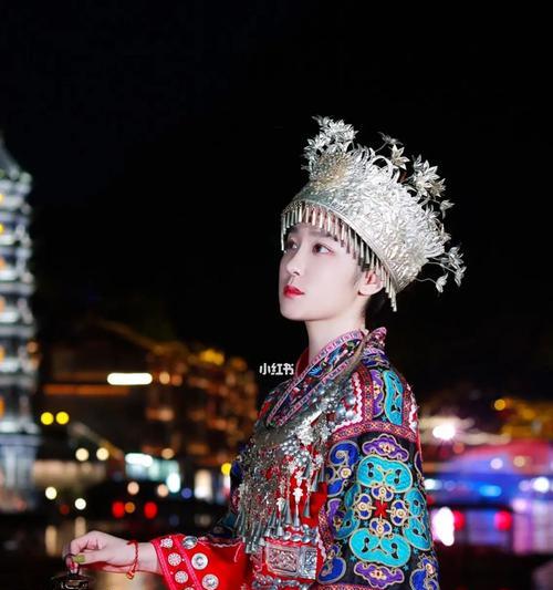 苗族风格手机拍照视频如何拍摄？  第1张