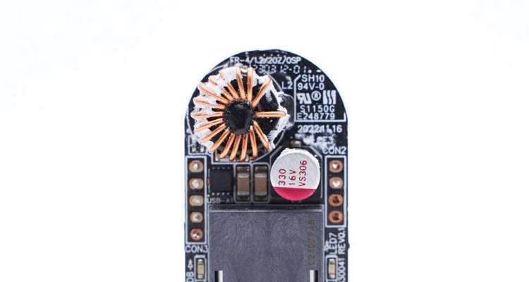车载充电器内部电容的作用是什么？如何正确连接？  第1张