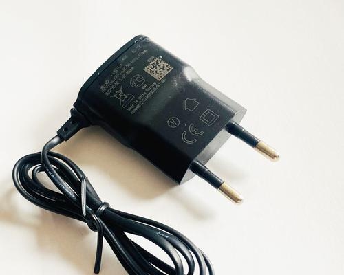 小刀原装充电器的插头类型是什么？适用范围如何？  第2张