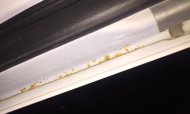 显卡出现生锈现象是由于什么？  第3张