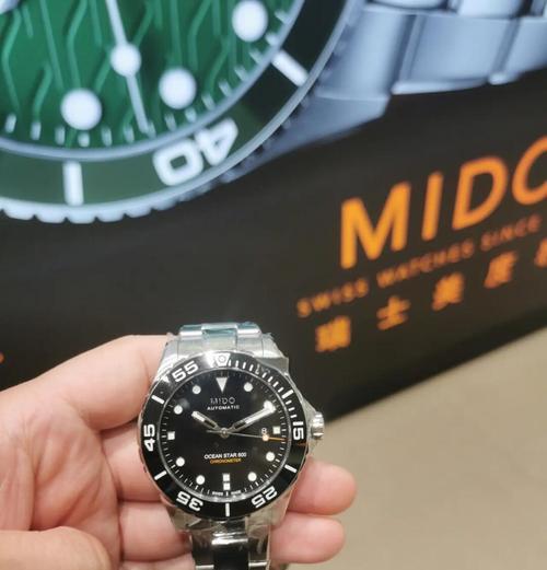 情侣手链防水手表的佩戴方法是什么？  第1张
