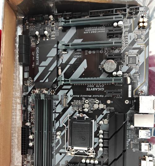 解析z370主板支持的内存频率(探讨z370主板的内存兼容性和超频能力) 第3张 解析z370主板支持的内存频率(探讨z370主板的内存兼容性和超频能力) 第3张